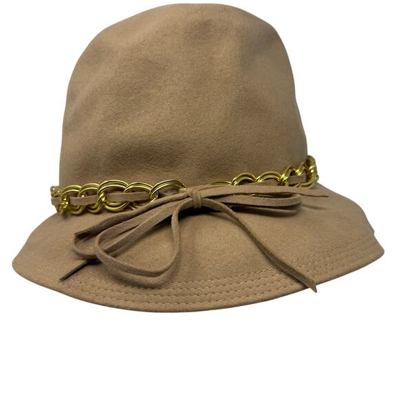 Vintage 1960s Miss Eileen Tan Wool Cloche Bucket Hat Gold Chain Trim